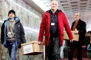 Stranka Za zdravo družbo s 5000 podpisi v DZ vložila novelo za ukinitev obveznega cepljenja